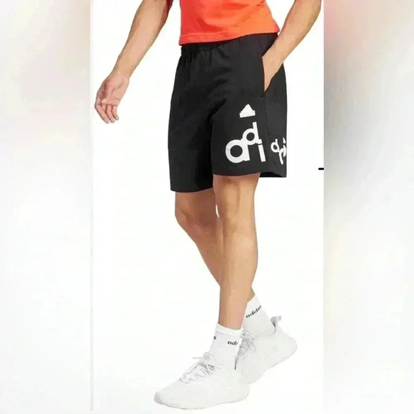 Adidas Graphic Print Men's Shorts - Black XL NWT - Picture 1 of 7